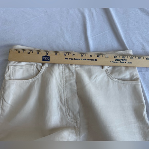 Wilfred Aritzia Wilfred The Melina Pant High-waisted Vegan Leather Cream Small - Picture 8 of 10